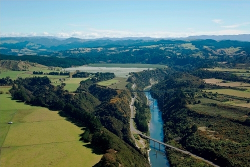 Mohaka viaduct and mixed land uses of the lower catchment Courtesy of www.abovehawkesbay.co.nz