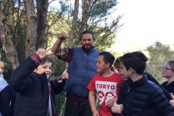 Onekawa students pleased to see Pereri King retrieve a dead rat from a trap v.thumb